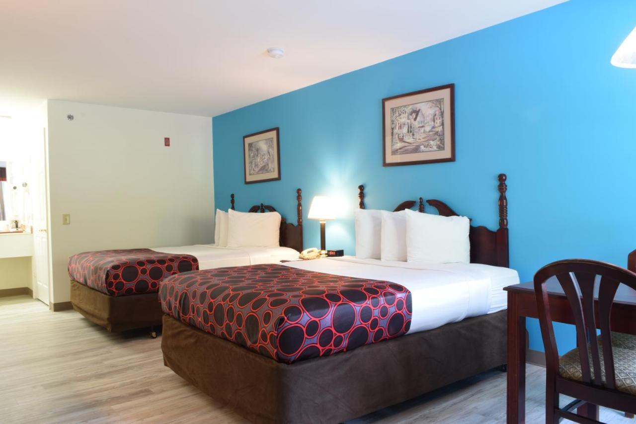Hilltop Inn & Suites, Near Foxwoods Casino North Stonington Extérieur photo